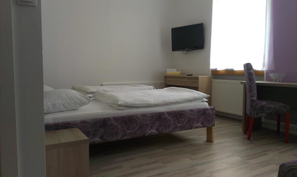 Guest House Villa Herbarium Славонски брод Стая снимка