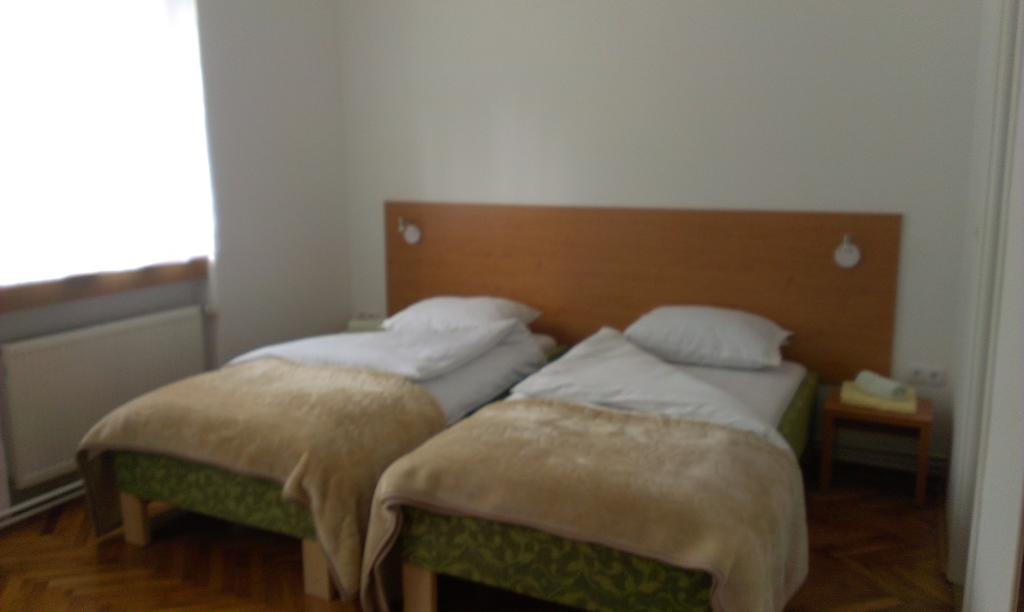 Guest House Villa Herbarium Славонски брод Стая снимка